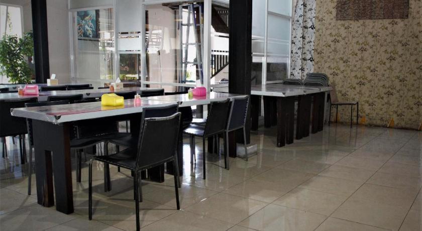 Nutana Hotel Lombok Mataram Bagian luar foto